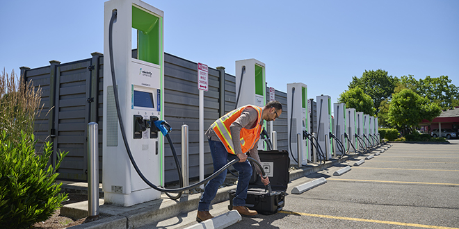 Popular - Fluke FEV500 sets a new standard in fast DC EV charger testing