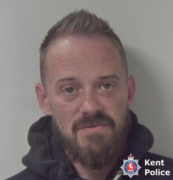 Rogue builder who lied about having cancer is jailed